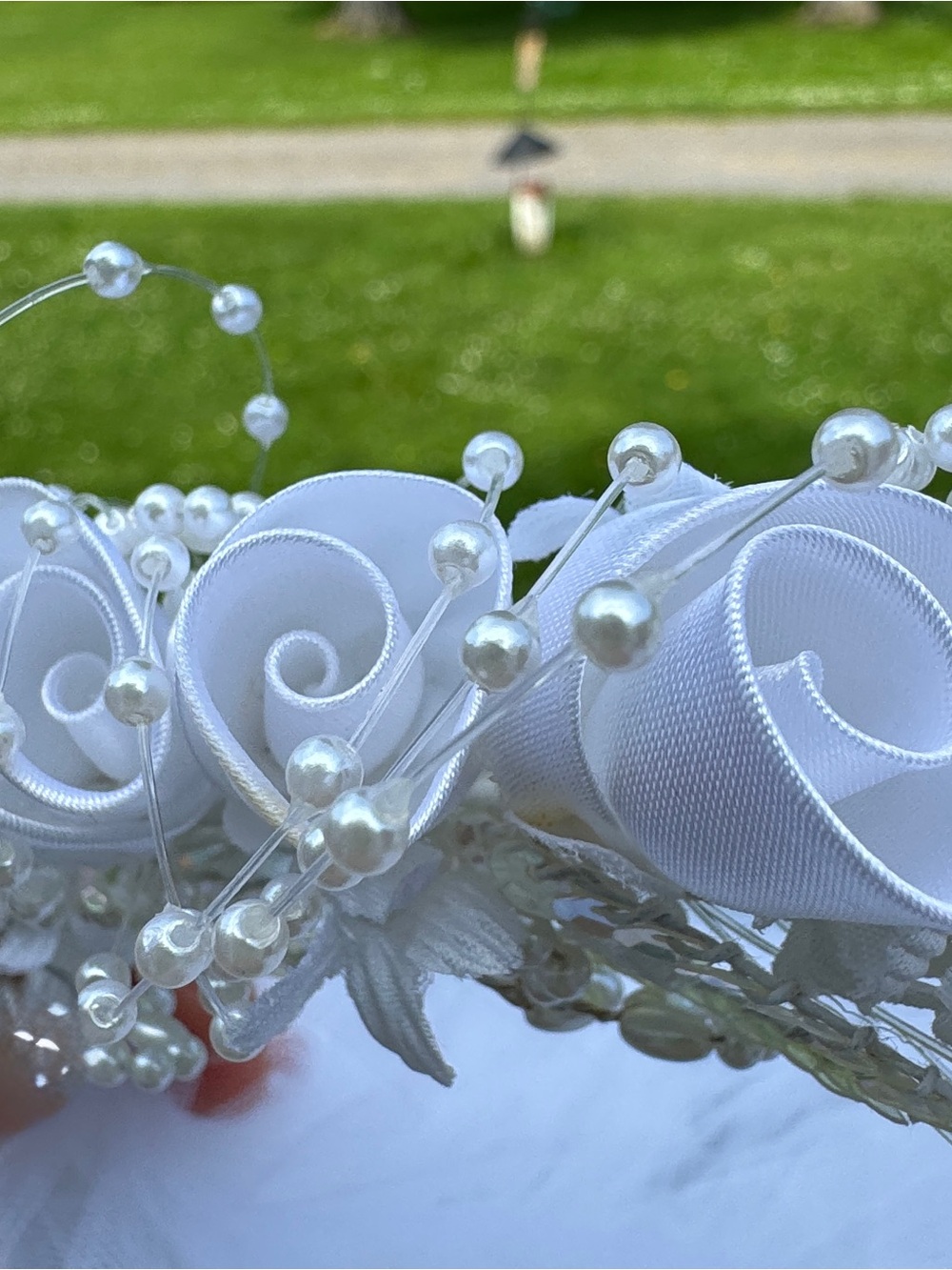Vintage 80s 90s Bridal Veil Pearl Floral Halo Headpiece Two Tier Wedding 34.5” - Picture 6 of 14